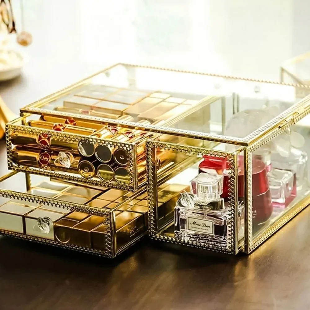 Everly Quinn Gold Makeup Organizer - 5.5'' H x 10.25'' W x 7.75'' D